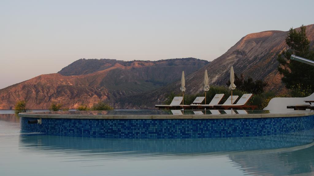 Vulcano Blu Residence Lípara Exterior foto